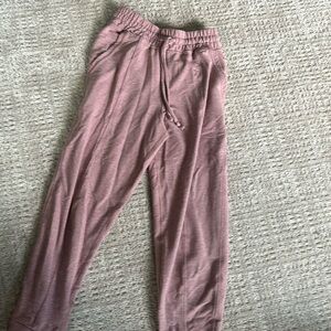Lululemon joggers